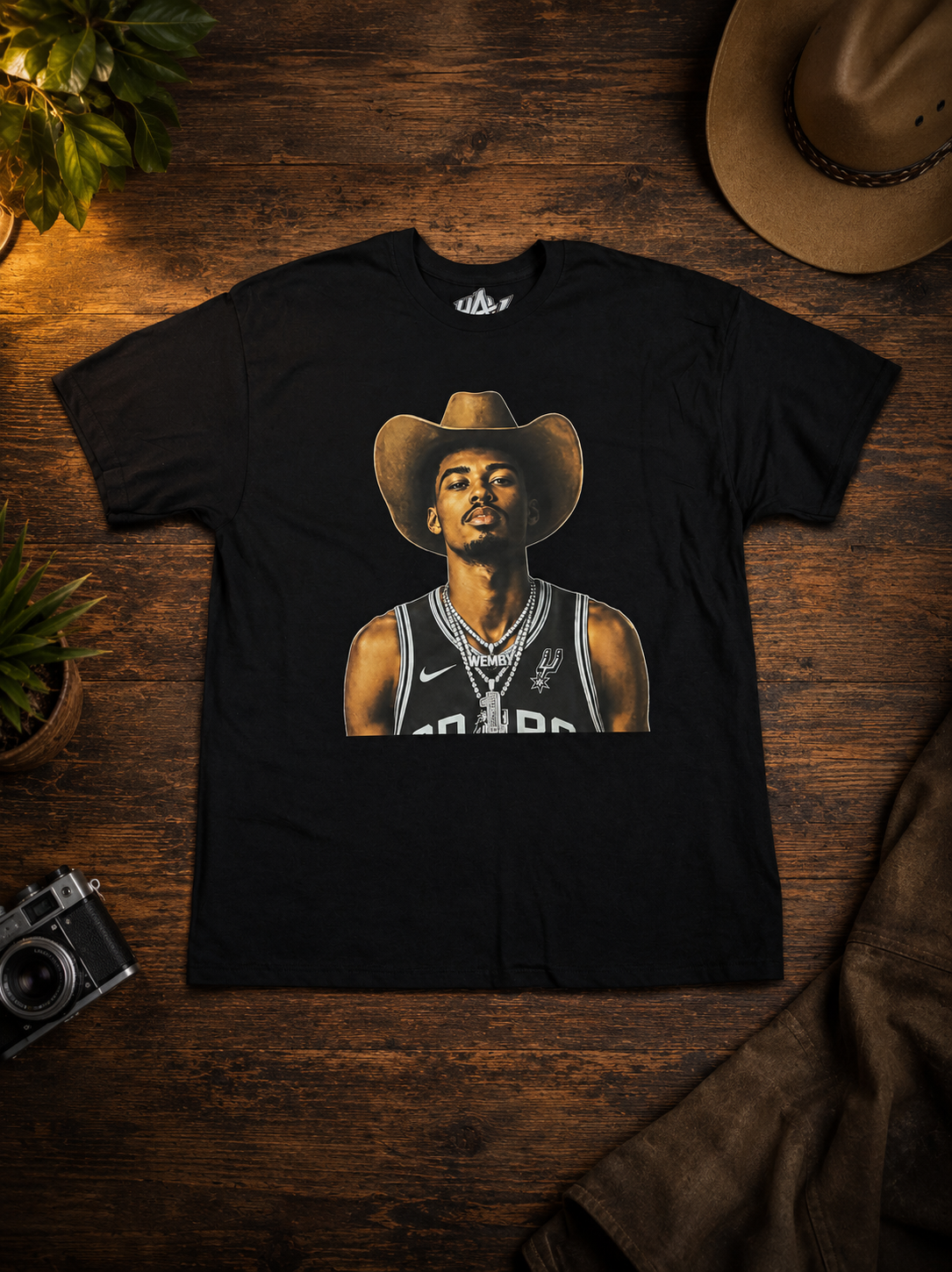 Wemby Cowboy Hat & Chain